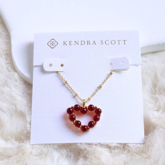 Kendra Scott Ashton Heart Red Glass Short Necklace in Gold - Picture 1 of 2